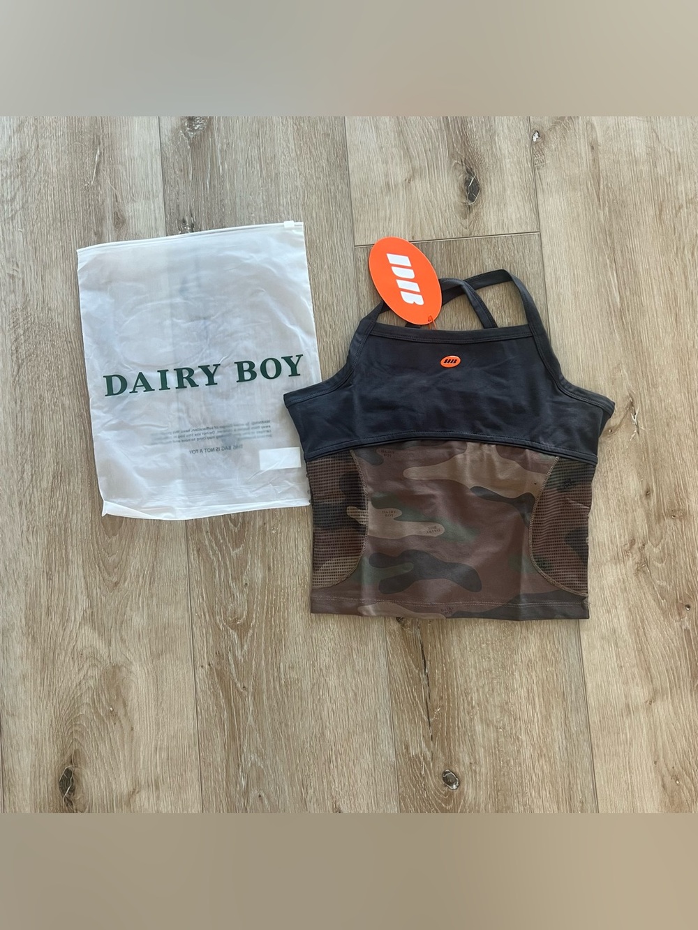 NWT Dairy Boy Decoy Camo Wag Tank in Earth